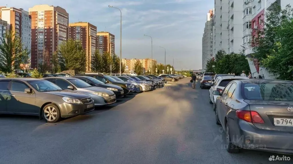 3-к кв. Тюменская область, Тюмень Широтная ул., 190 (85.5 м) - Фото 1
