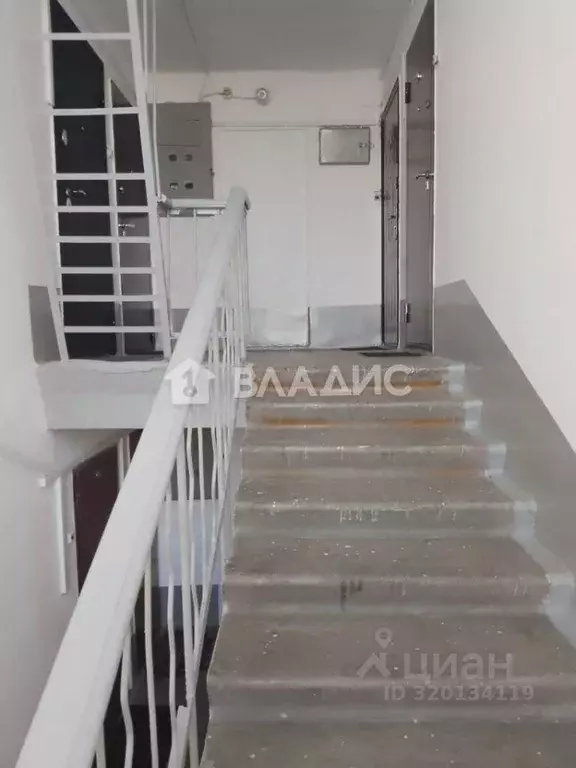 1-к кв. Алтайский край, Бийск ул. Петра Мерлина, 18 (30.1 м) - Фото 2