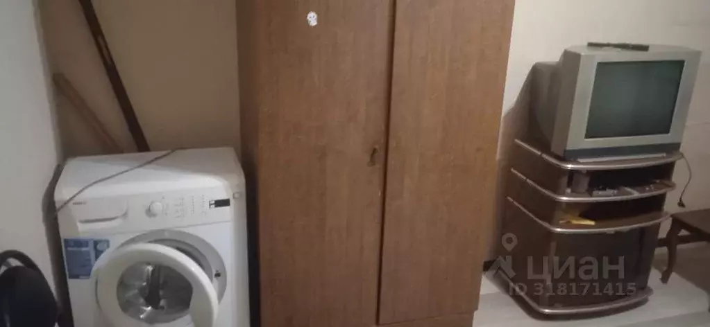 1-к кв. Саратовская область, Энгельс Полтавская ул., 17 (25.0 м) - Фото 2