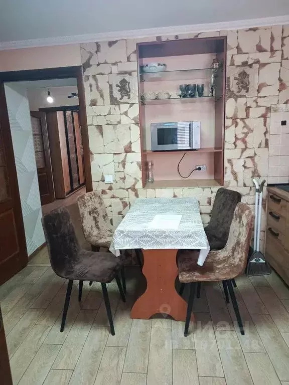 2-к кв. Крым, Феодосия ул. Армянская, 40 (45.0 м) - Фото 0