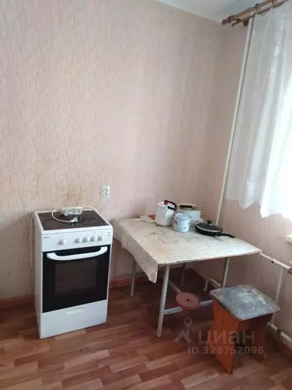 1-к кв. Курская область, Курск просп. Вячеслава Клыкова, 54 (36.0 м) - Фото 2