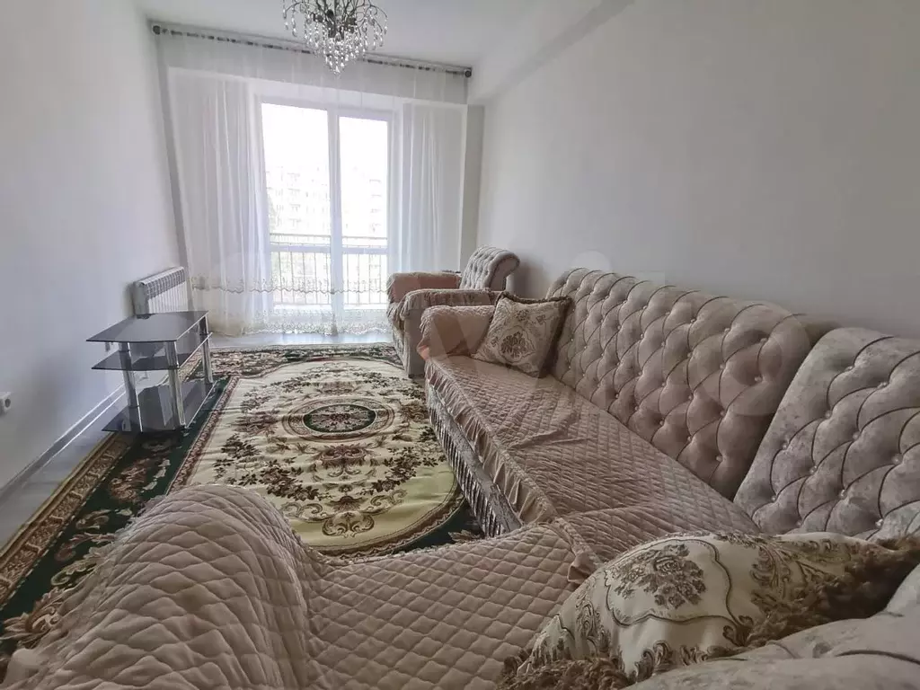 3-к. квартира, 70 м, 5/9 эт. - Фото 0