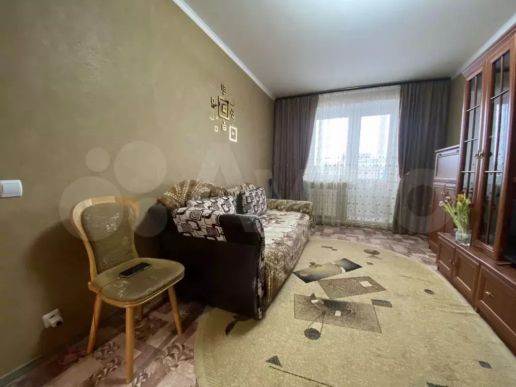 1-к. квартира, 35 м, 4/4 эт. - Фото 0