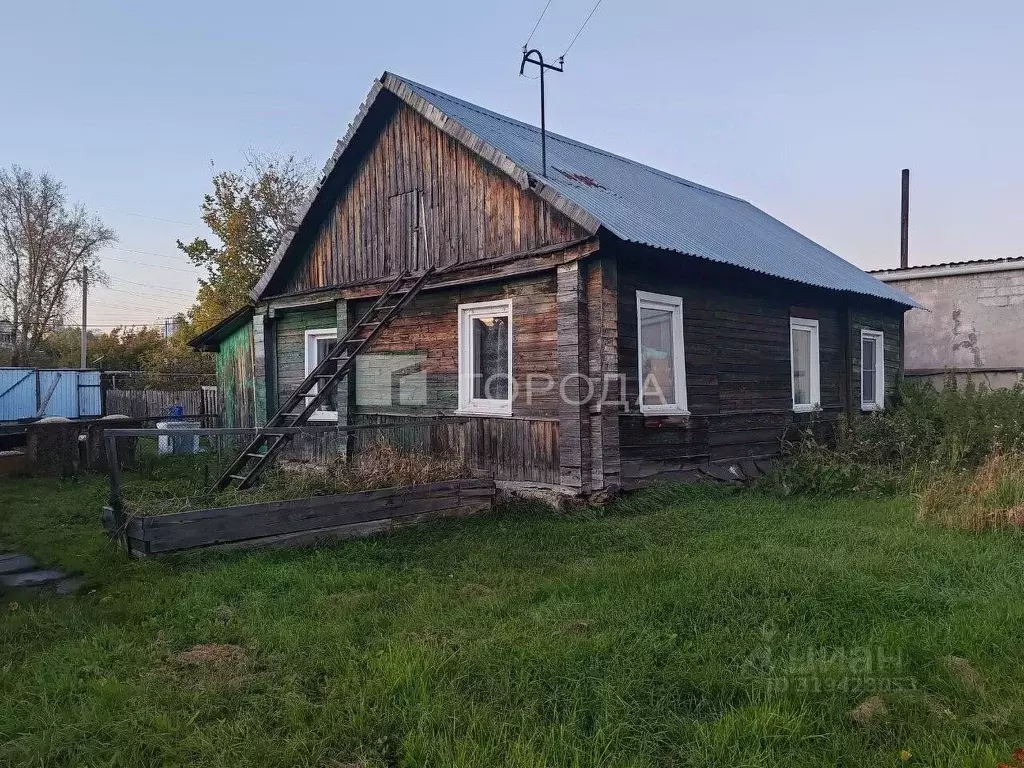 Дом в Алтайский край, Барнаул ул. Челюскинцев (50 м) - Фото 0