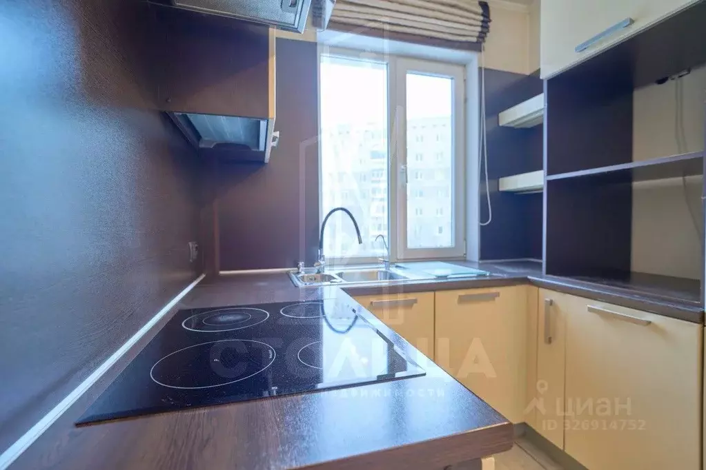 3-к кв. Свердловская область, Екатеринбург ул. Новгородцевой, 3Б (74.5 ... - Фото 2