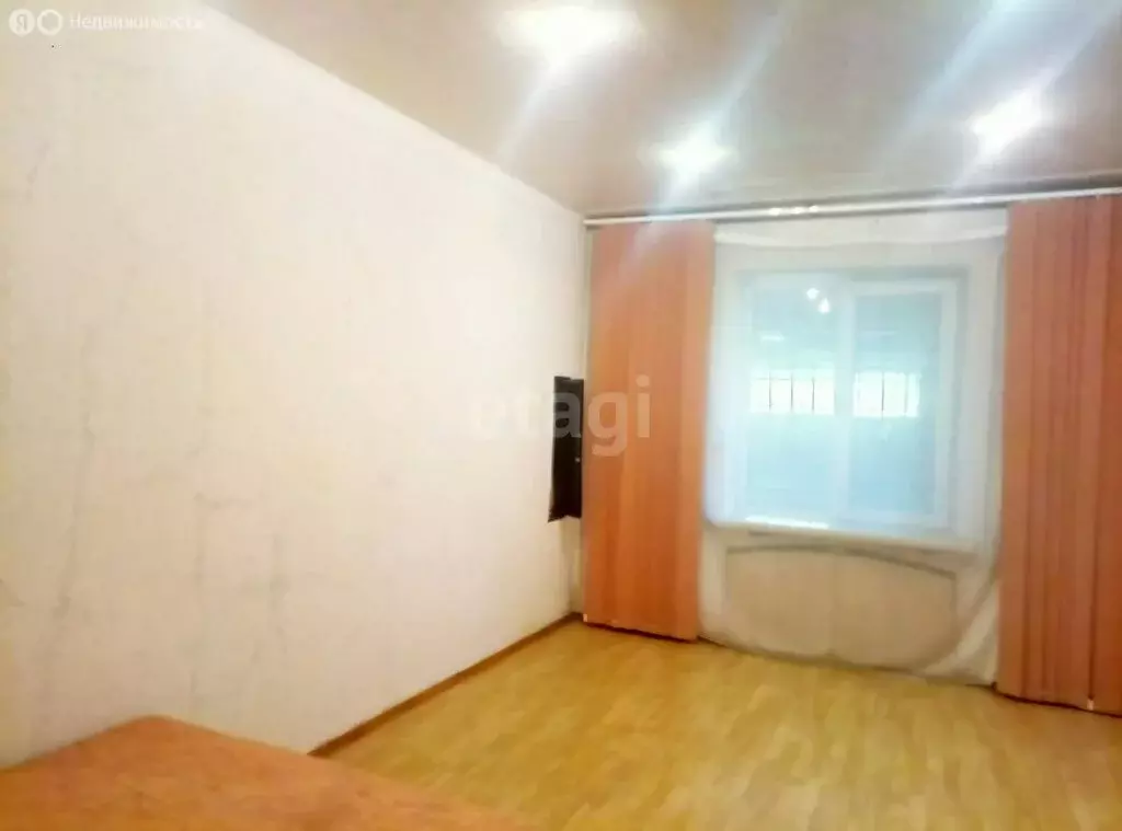 3-комнатная квартира: Симферополь, улица Строителей, 34 (69 м) - Фото 2