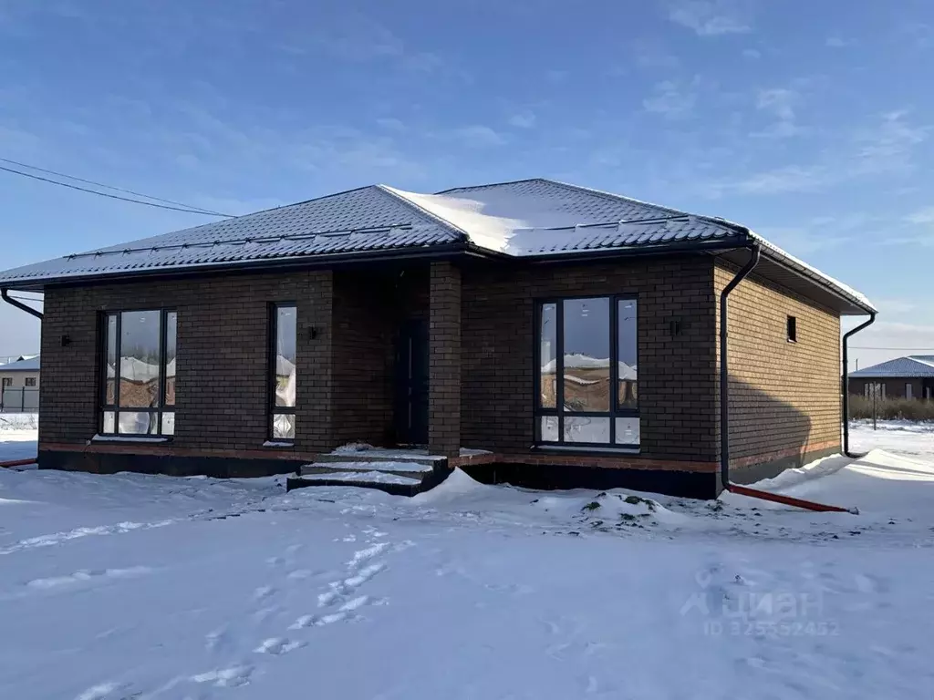 Дом в Татарстан, Лаишевский район, с. Сокуры ул. Достоевского (130 м) - Фото 2