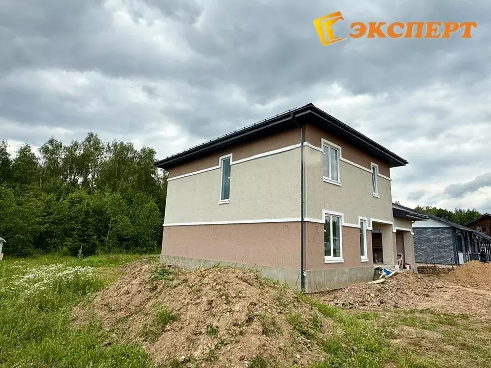 Дом в Калужская область, Жуковский район, Корсаково с/пос, д. Чернишня ... - Фото 0