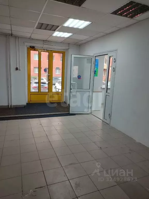 Помещение свободного назначения в Красноярский край, Красноярск ул. ... - Фото 2