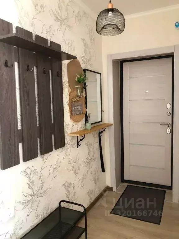 3-к кв. Алтай, Горно-Алтайск Коммунистический просп., 21 (55.0 м) - Фото 2