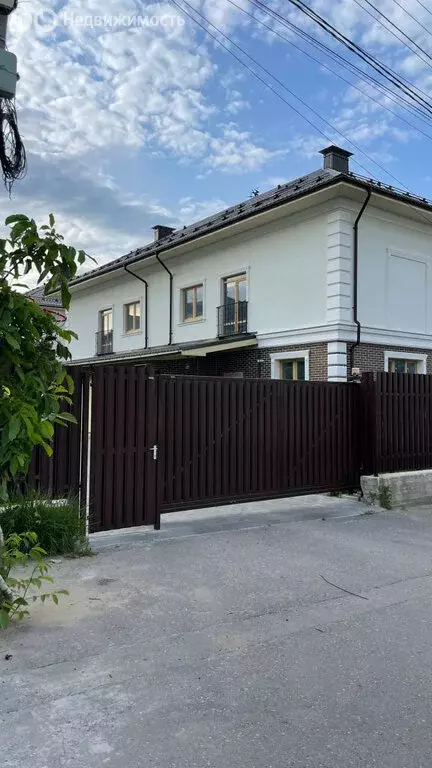 Дом в Саратов, Пшеничная улица, 25А (260 м) - Фото 1