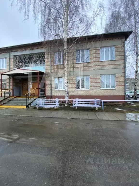 Помещение свободного назначения в Челябинская область, Верхний Уфалей ... - Фото 0