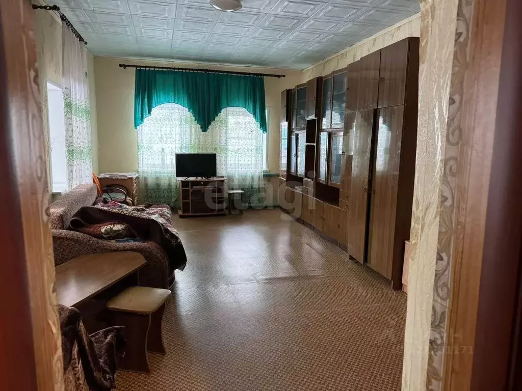 Дом в Оренбургская область, Соль-Илецк Ленинградская ул., 69 (79 м) - Фото 1