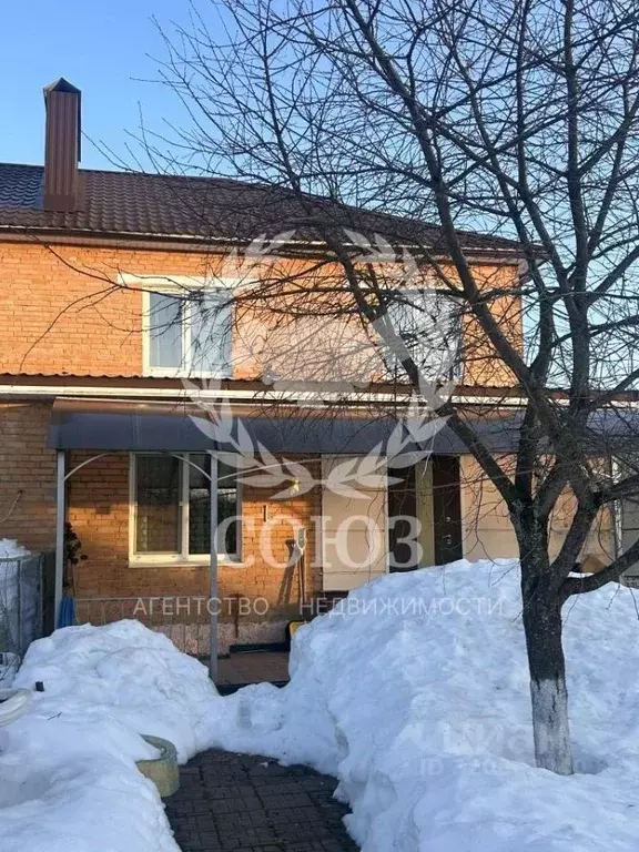 Таунхаус в Калужская область, Бабынинский район, Муромцево с/пос, с. ... - Фото 1