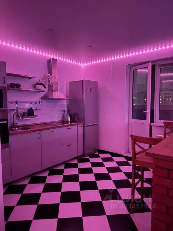 Студия Самарская область, Самара ул. Врубеля, 15 (45.0 м) - Фото 2