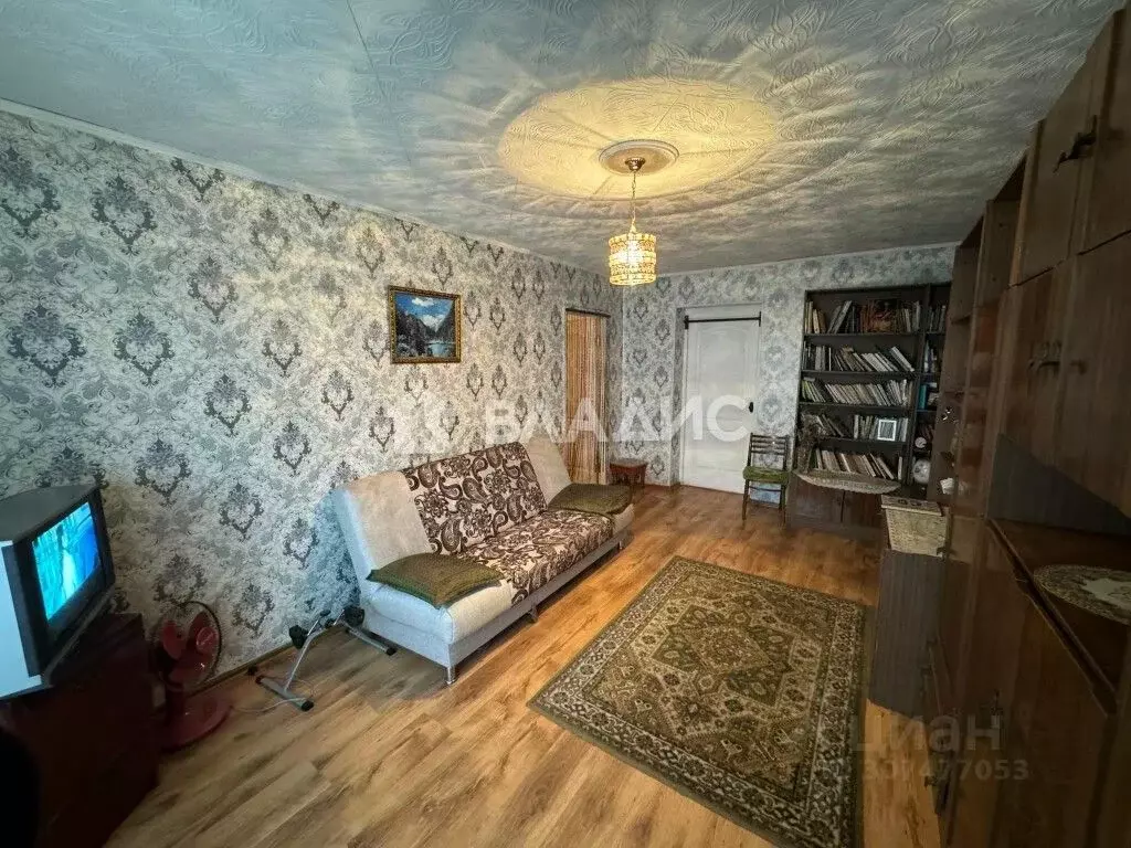 3-к кв. Бурятия, Улан-Удэ Приречная ул., 3 (58.3 м) - Фото 0