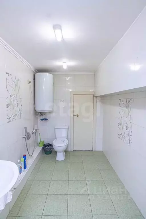 Торговая площадь в Севастополь ул. Кожанова, 1 (232 м) - Фото 1