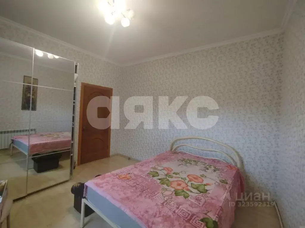 Дом в Краснодарский край, Горячий Ключ Коммунистическая ул., 42А (234 ... - Фото 1