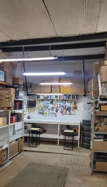 Гараж в Москва 4-й Рощинский проезд, 30С10 (27 м) - Фото 1