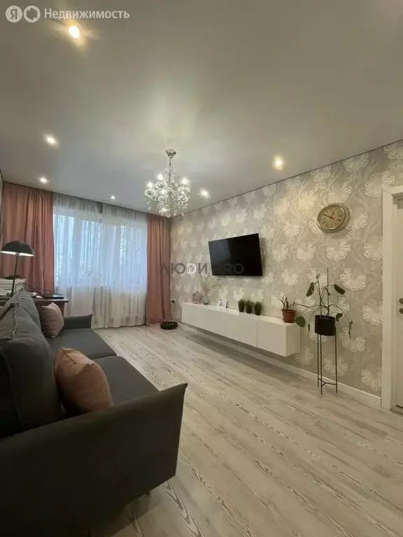 3-комнатная квартира: Уфа, бульвар Тухвата Янаби, 67 (55.7 м) - Фото 2