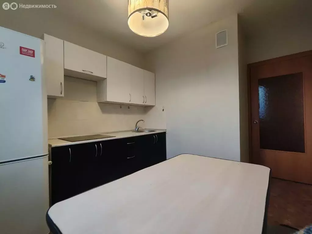 1-комнатная квартира: Челябинск, улица Академика Сахарова, 22 (40 м) - Фото 2