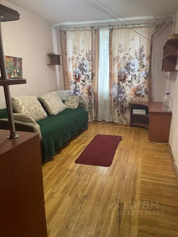 2-к кв. Ленинградская область, Гатчина просп. 25 Октября, 59 (63.7 м) - Фото 0