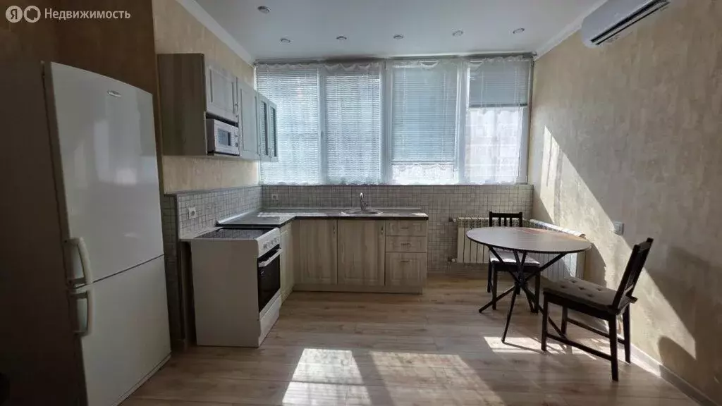 Квартира-студия: Краснодар, Кореновская улица, 57к2 (31 м) - Фото 1