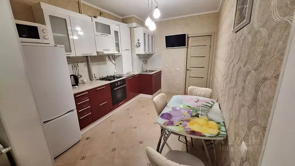 1-к кв. Крым, Симферополь ул. Севастопольская, 41Е (38.0 м) - Фото 1