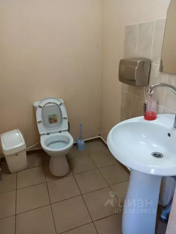 Офис в Краснодарский край, Красноармейский район, Полтавская ст-ца ... - Фото 1