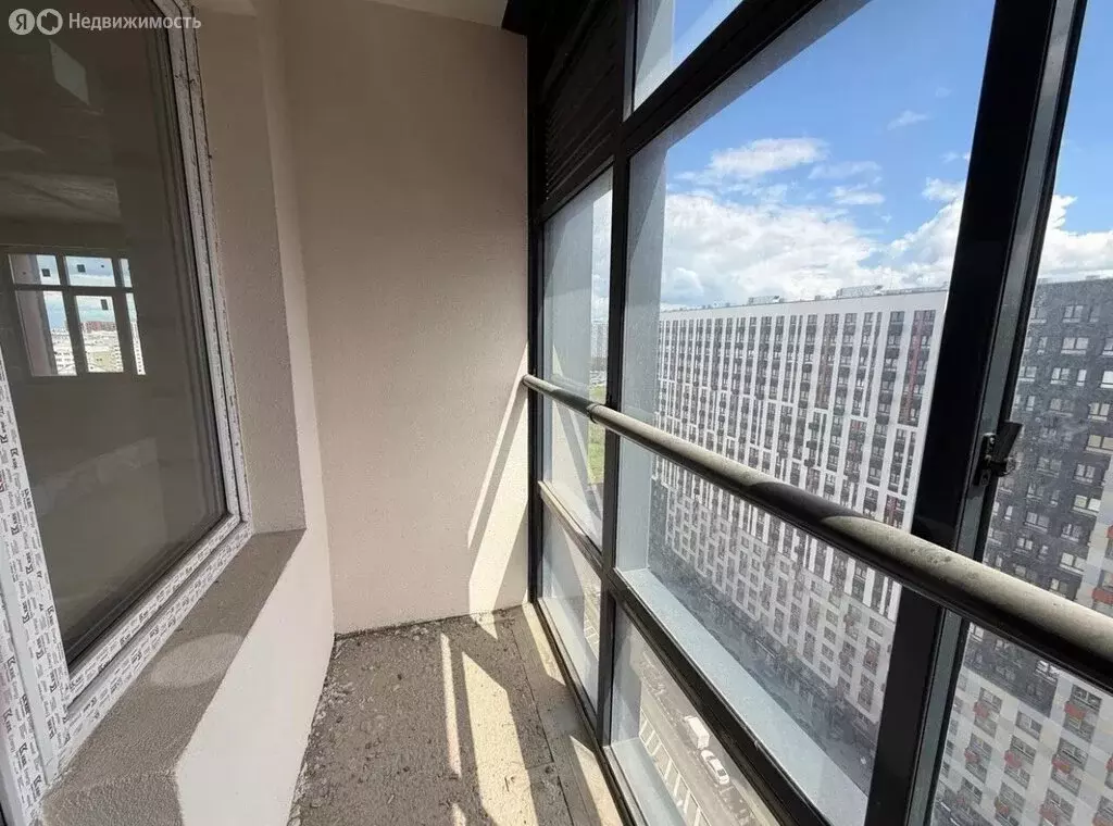3-комнатная квартира: Московский, улица Москвитина, 9к3 (73.3 м) - Фото 1