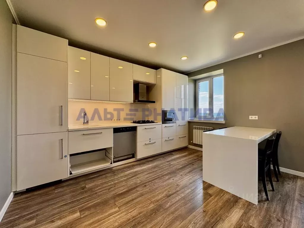 Студия Ярославская область, Переславль-Залесский Чкаловский мкр, 35Д ... - Фото 1