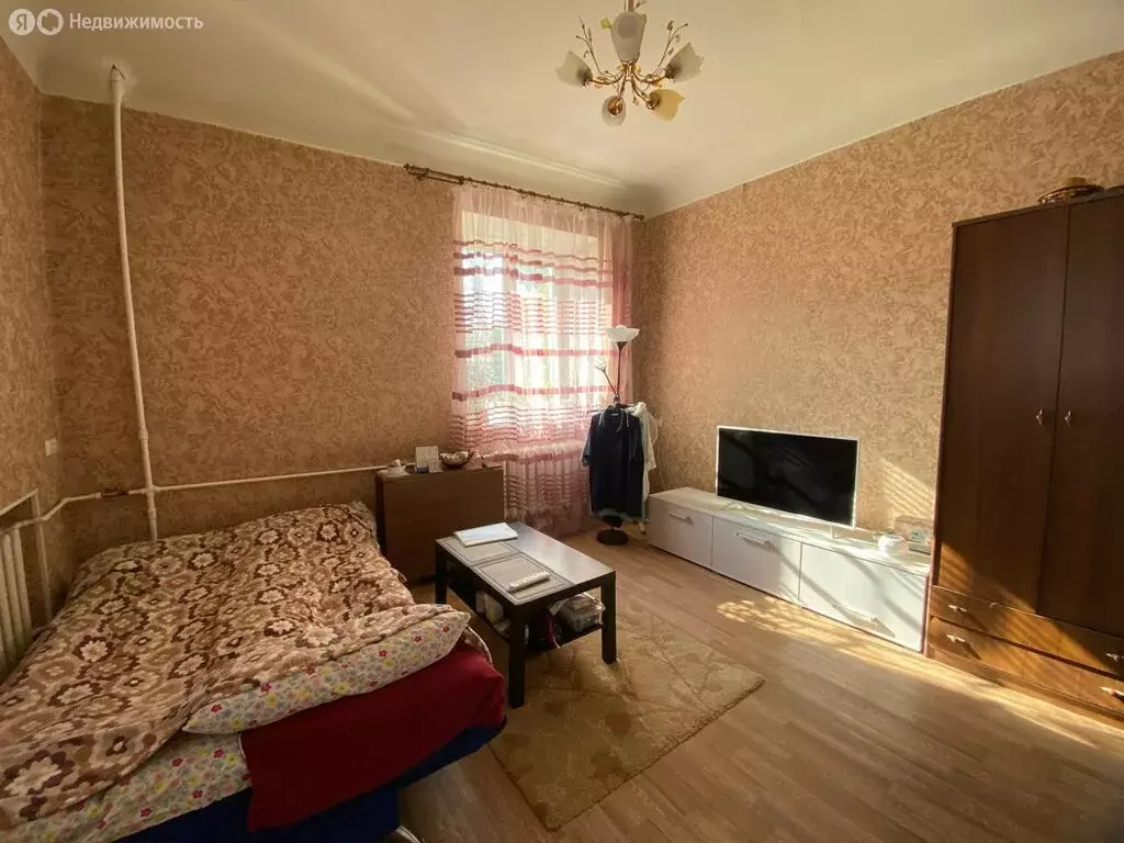 1к в 3-комнатной квартире (17 м) - Фото 0
