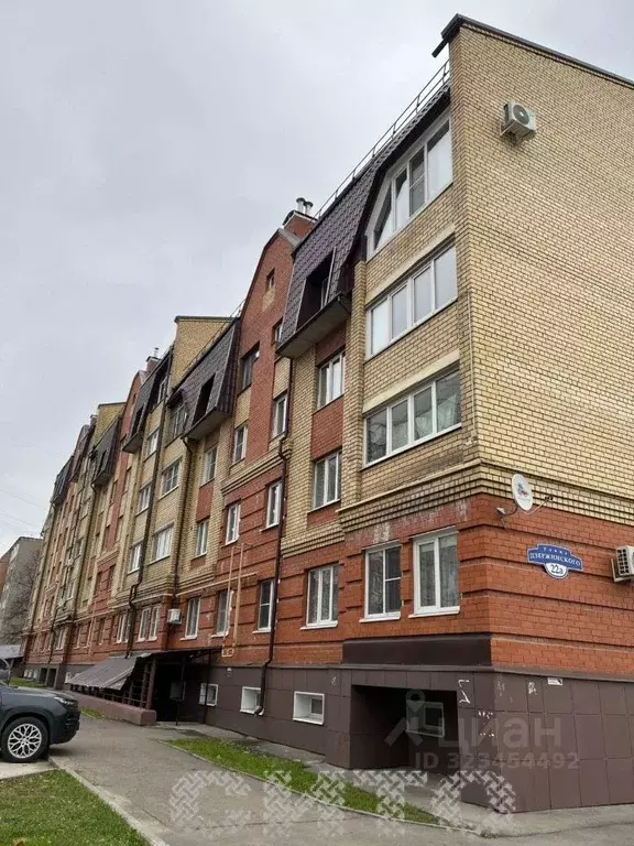 2-к кв. Вологодская область, Череповец ул. Дзержинского, 22А (60.0 м) - Фото 0