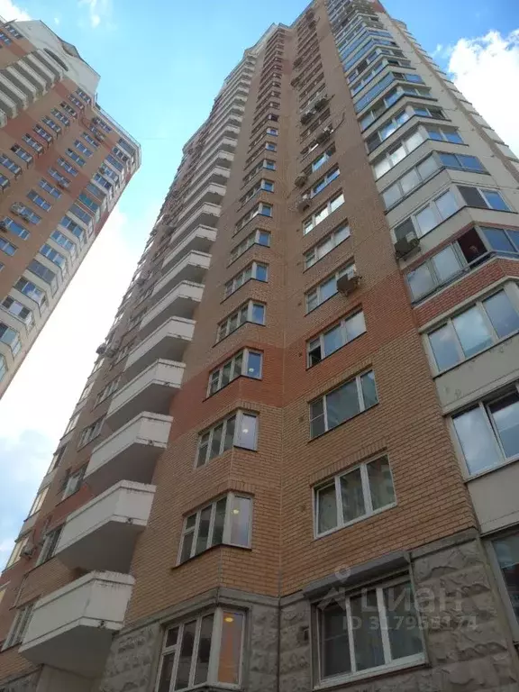 2-к кв. Москва, Москва, Московский г. Град Московский мкр, ул. ... - Фото 0