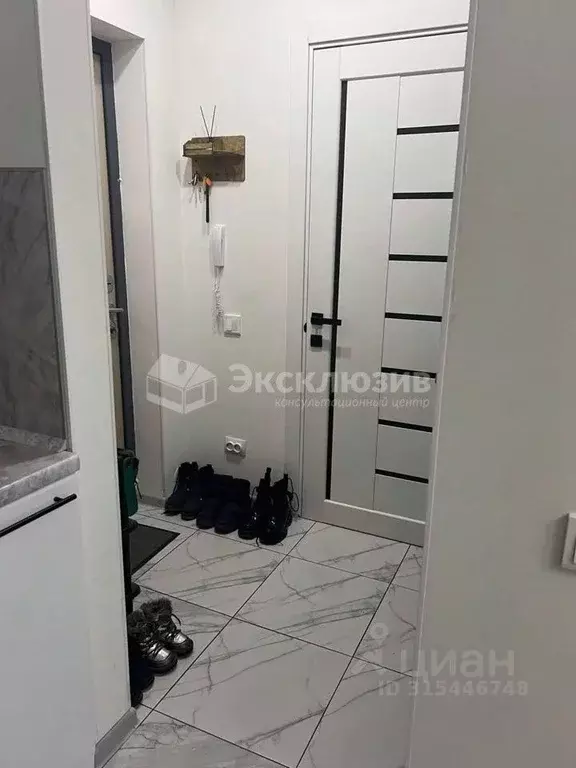 Студия Тюменская область, Тюмень ул. Краснооктябрьская, 14 (29.2 м) - Фото 0
