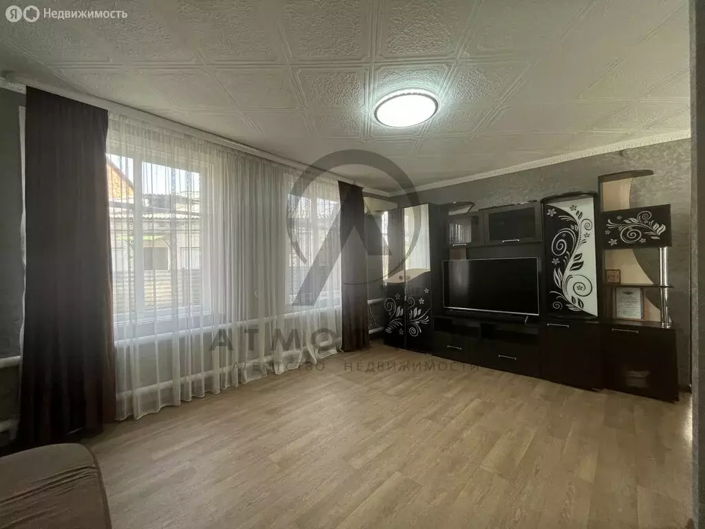 2-комнатная квартира: Апшеронск, улица Ворошилова, 32 (44 м) - Фото 2