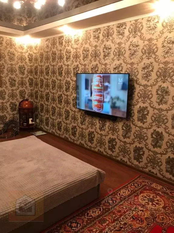 2-к кв. Крым, Симферополь ул. 60 лет Октября, 3 (48.0 м) - Фото 0