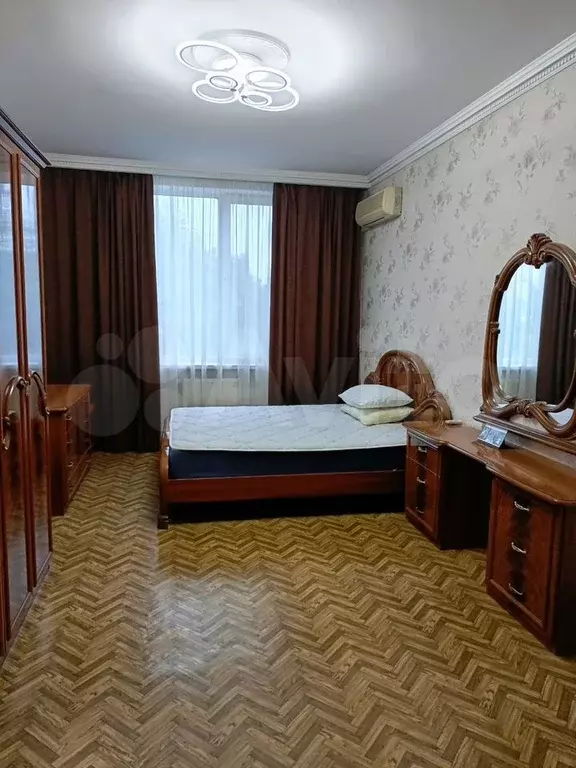 3-к. квартира, 105 м, 5/9 эт. - Фото 0