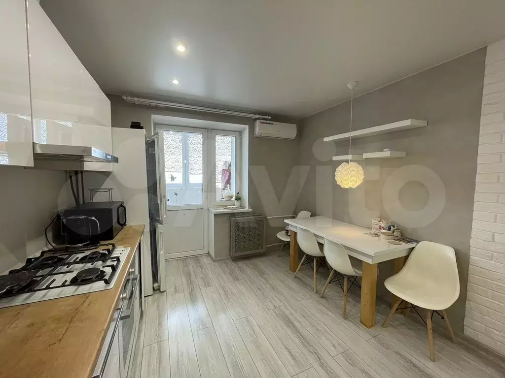 3-к. квартира, 78 м, 3/3 эт. - Фото 1