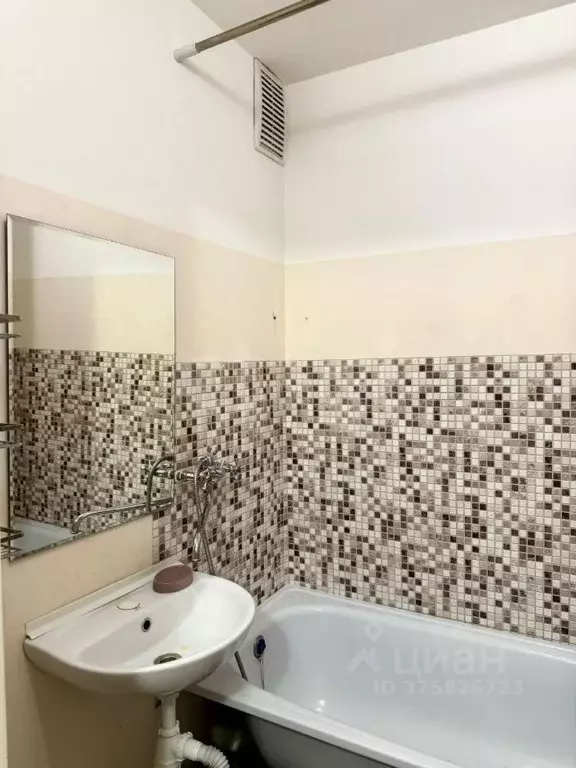 1-к кв. Красноярский край, Красноярск Нанжуль-Солнечный мкр, ул. ... - Фото 2