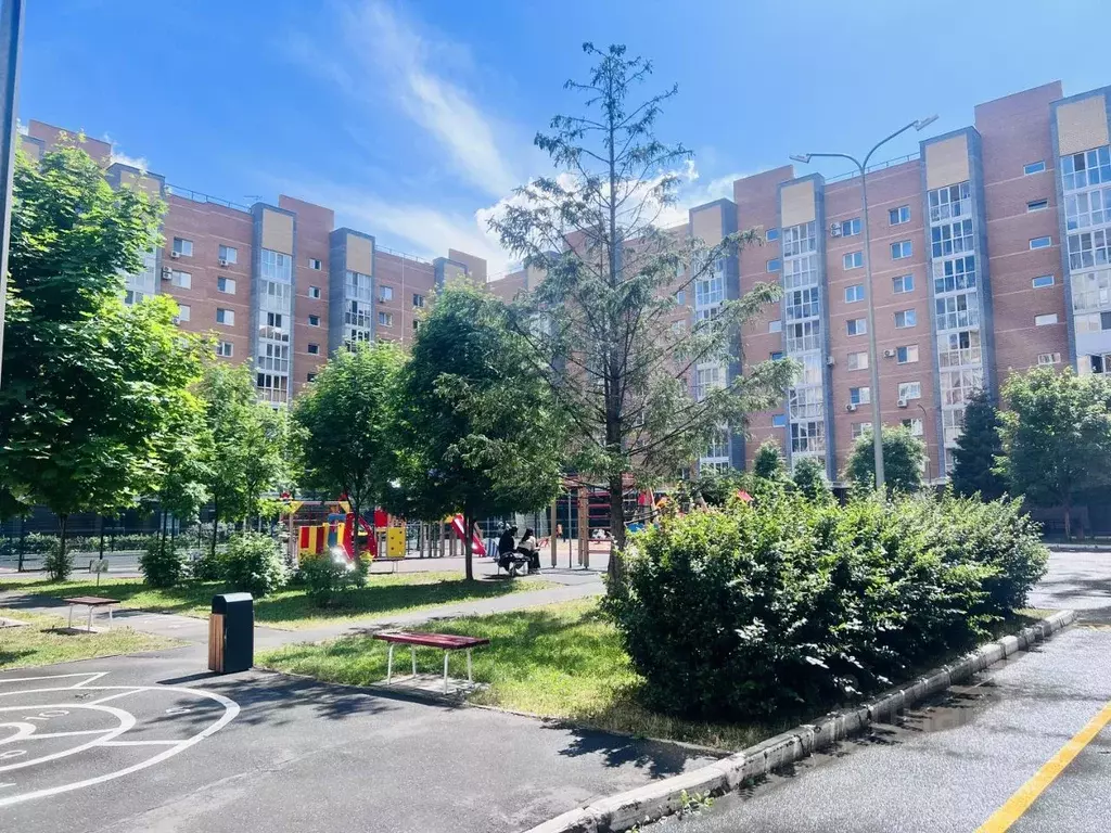 2-к кв. Татарстан, Казань ул. Павлюхина, 99б (70.0 м) - Фото 1