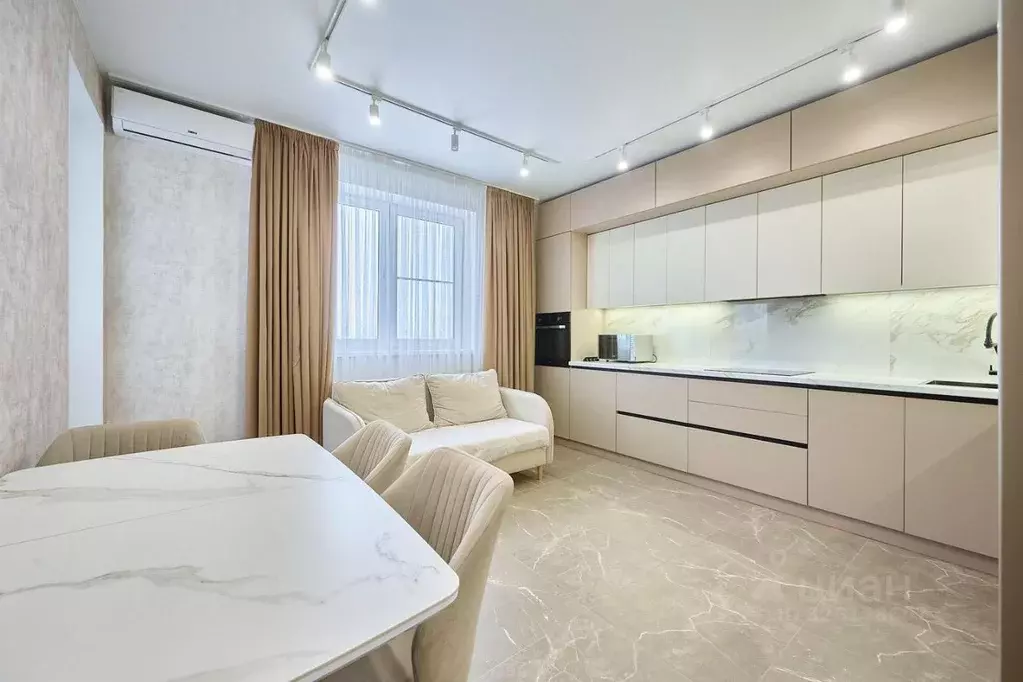 3-к кв. Краснодарский край, Краснодар Стахановская ул. (88.5 м) - Фото 1