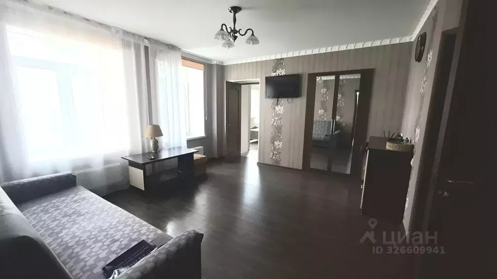 3-к кв. Крым, Ялта ул. Павленко, 3 (67.3 м) - Фото 0