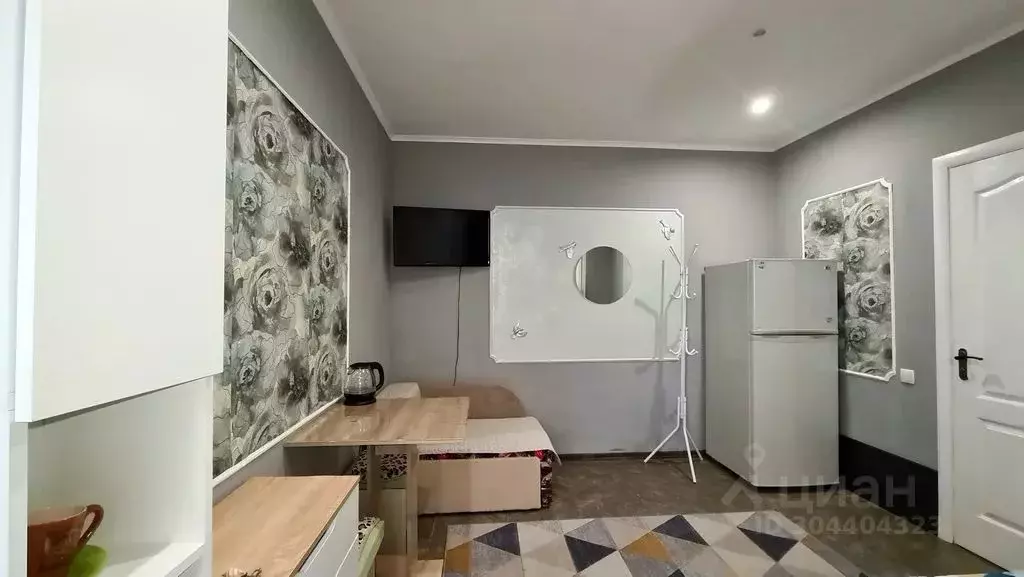 Комната Крым, Алушта ул. Горького, 27 - Фото 2