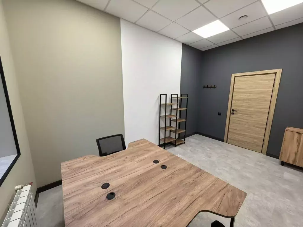 Офис в Ленинградская область, Гатчина просп. 25 Октября, 42А (13 м) - Фото 2