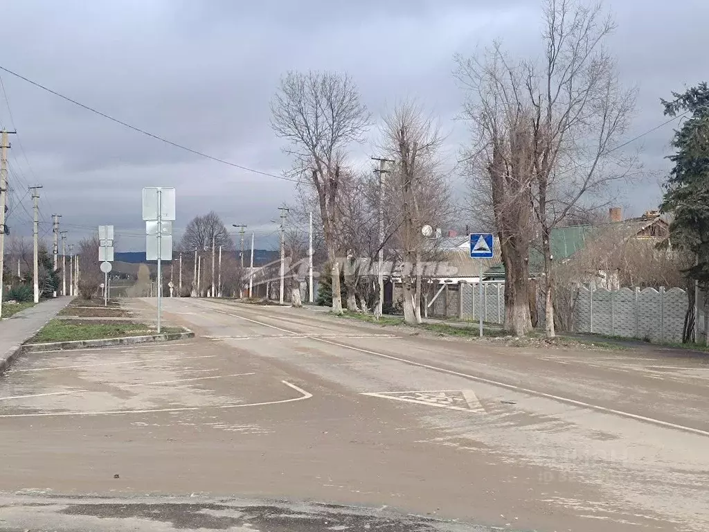 Торговая площадь в Крым, Белогорский район, с. Зеленогорское ул. ... - Фото 2