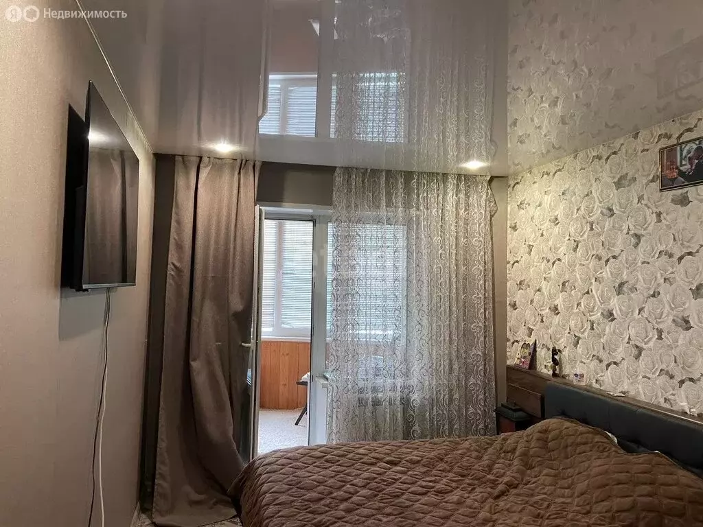 3-комнатная квартира: Новосибирск, Абаканская улица, 16 (66 м) - Фото 0