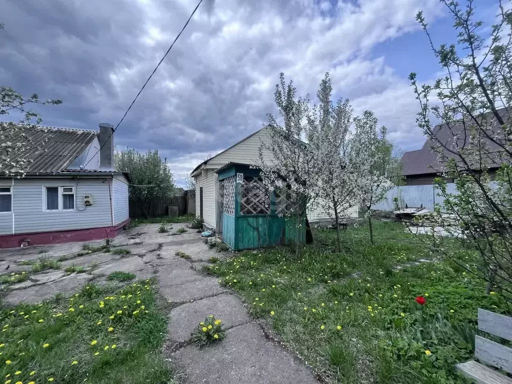 Дом в Тамбовская область, Мичуринский муниципальный округ, с. ... - Фото 1