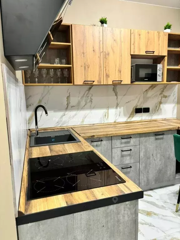 Студия Хабаровский край, Хабаровск ул. Алексеевская, 64/1 (30.0 м) - Фото 1