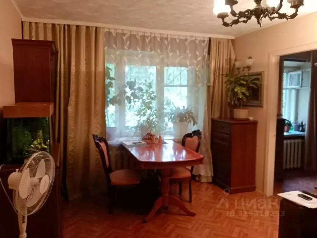 2-к кв. Свердловская область, Екатеринбург ул. Стачек, 33 (44.5 м) - Фото 0